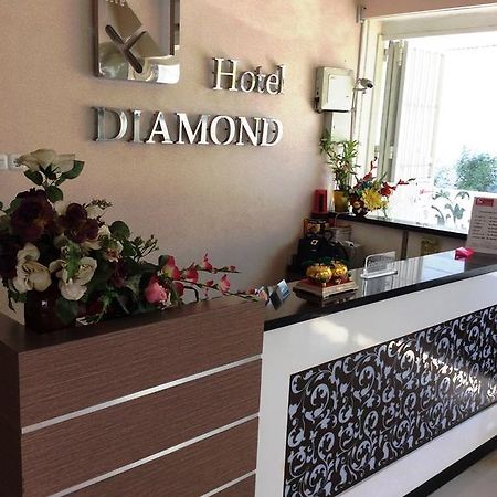 Hotel Diamond Makassar Ngoại thất bức ảnh