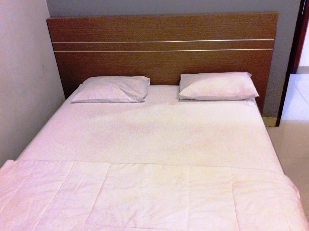 Hotel Diamond Makassar Phòng bức ảnh