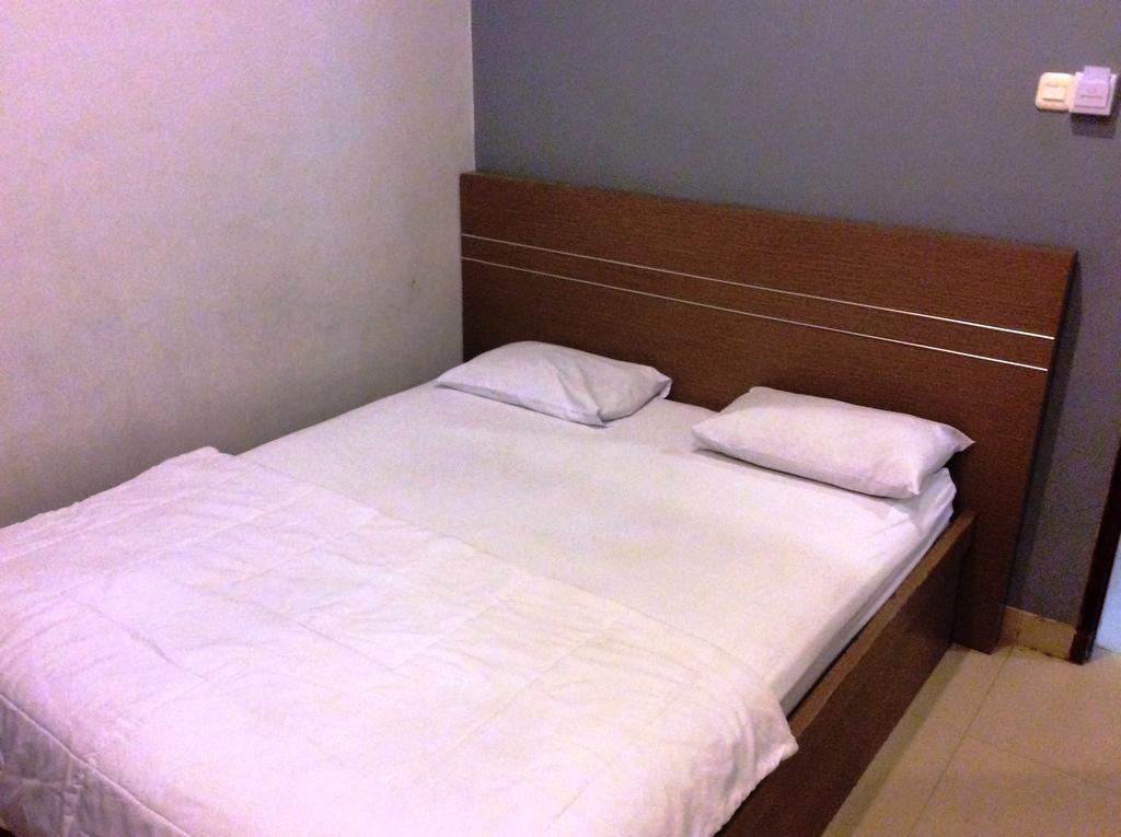 Hotel Diamond Makassar Phòng bức ảnh