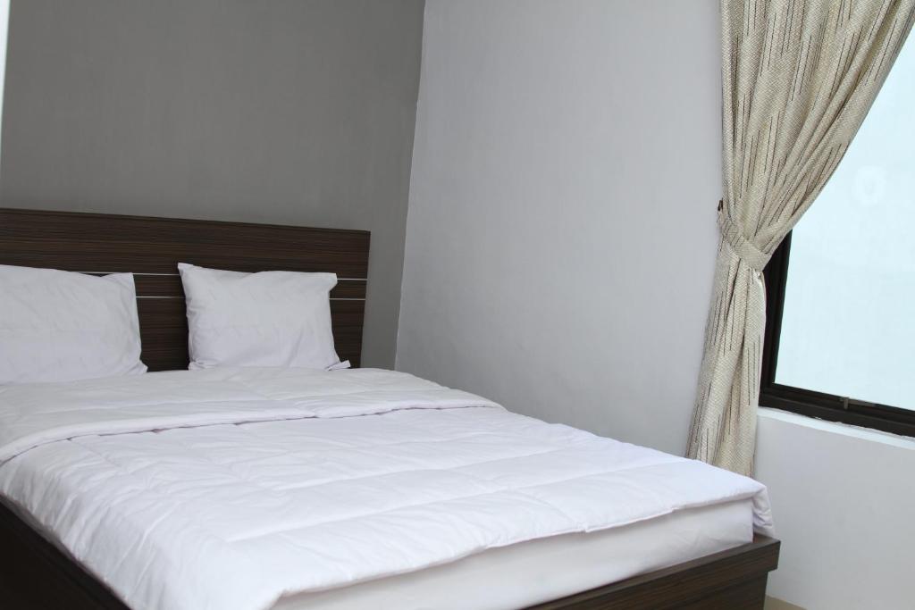 Hotel Diamond Makassar Phòng bức ảnh